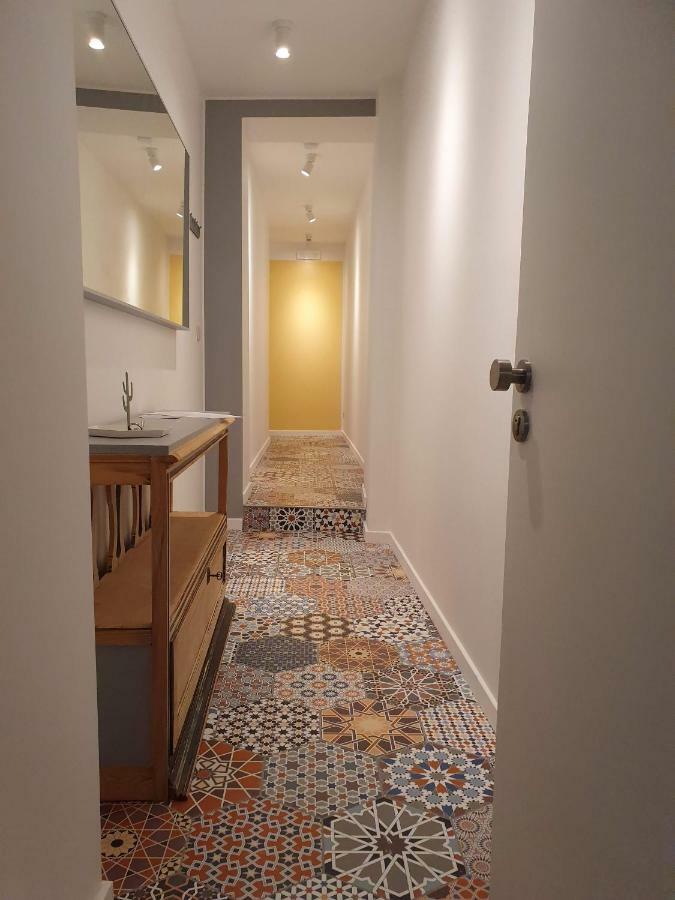Bel Appartement Au Coeur De Лиеж Екстериор снимка
